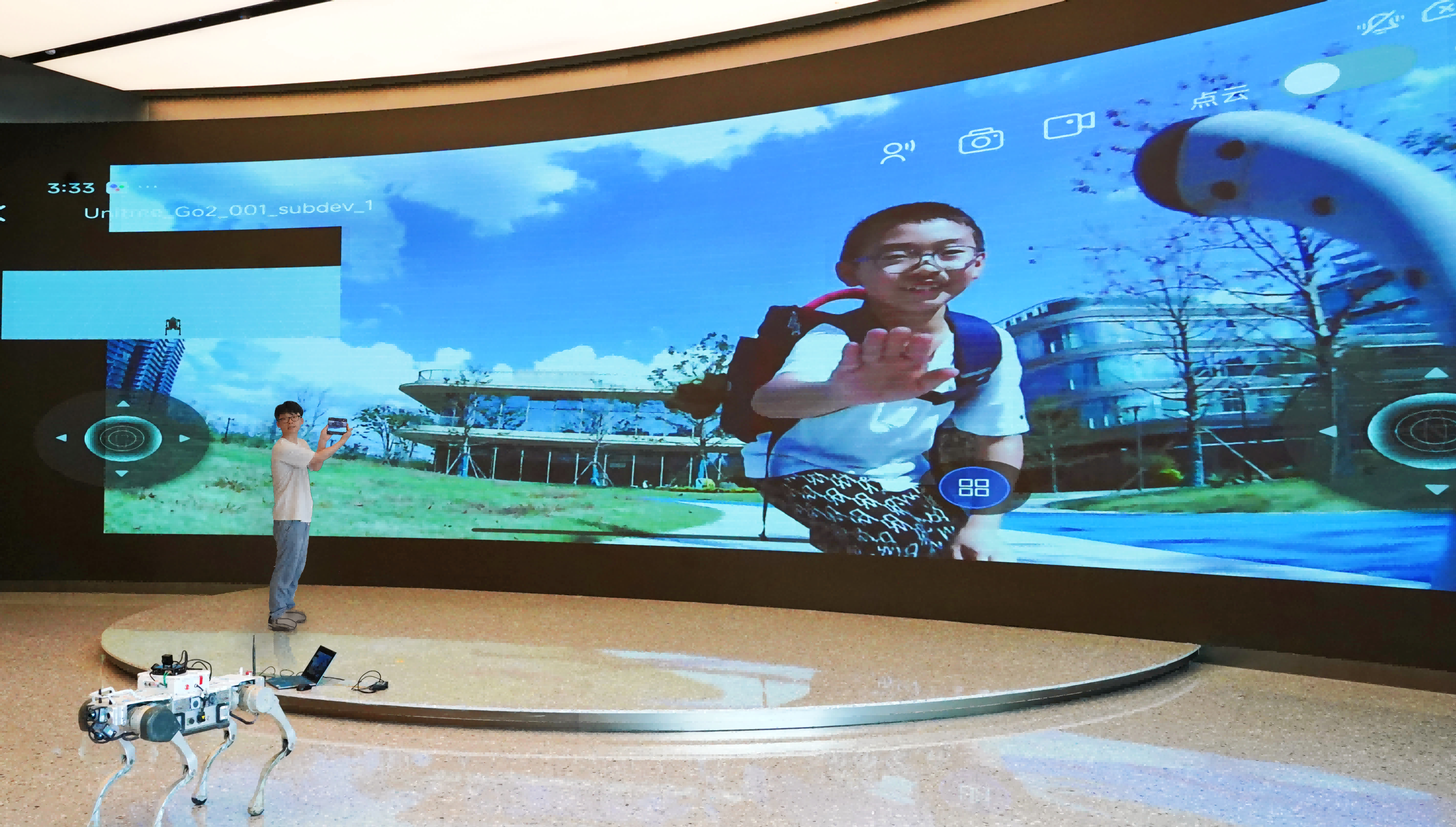 太阳成集团tyc122cc正式首发「BlackEye Vision机器人超远距离远程操控系统」